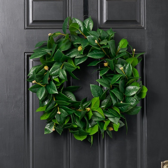 Lifelike All Seasons Camellia Leaf & Bud Everyday Winter Greenery Front Door Wreath -20"