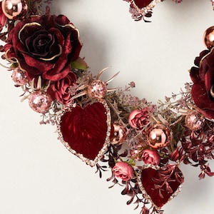 Whatever Lola Wants Luxury Velvet Gold Tip Burgundy Rose & Glitter Edged Aspen Leaf Heart Shaped Wreath image 2