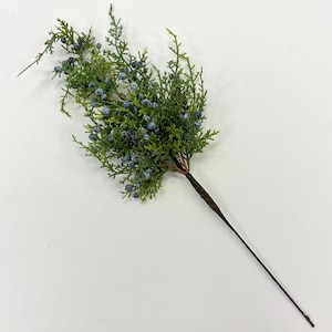 Seeding Blue Juniper Berry Stem Faux Winter Greenery Spray - 18&quot;