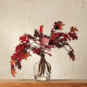 Lifelike Burgundy Red Autumn Mix Velvet Oak Leaf Branches In Glass Jug Vase