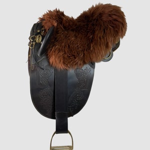 Wool Seat Saddle Cover, sheepskin saddle seat cover, wool saddle cover, wool saddle seat cover, English saddle wool seat cover