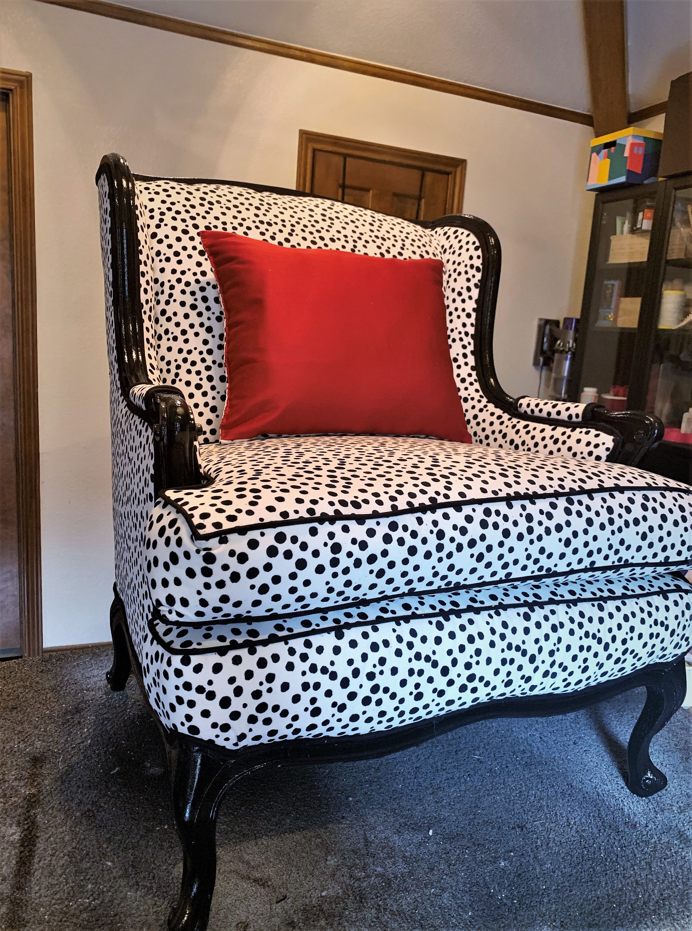SOLD Statement Dalmatian Fabric Chair As Seen On Good Etsy.de