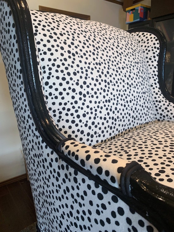 dalmatian accent chair