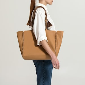 Bolso de cuero marrón para mujeres con estilo, bolso de cuero italiano, bolso forrado de cuero bronceado, bolso grande de cuero suave, bolso de cuero tejido