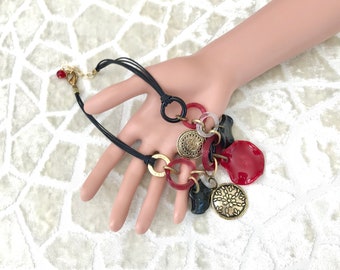 Chunky Bib Necklace, Rings and Circles in Red, Black and Gold.