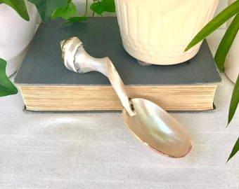 Vintage Seashell Spoon, Mother of Pearl, Handcrafted Vintage