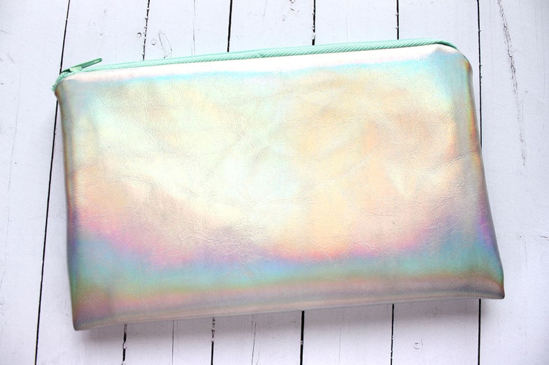 Rainbow Pouch / Holographic bag, iridescent bag, small pouch, faux leather, pastel pouch, customizable color zipper image 6