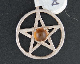 Sterling Silver gemstone pentagram pendant with Amber gemstone cabochon