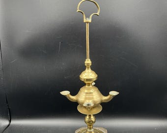 VTG Brass 4 Wick Whale Oil Lamp 15" With Handle