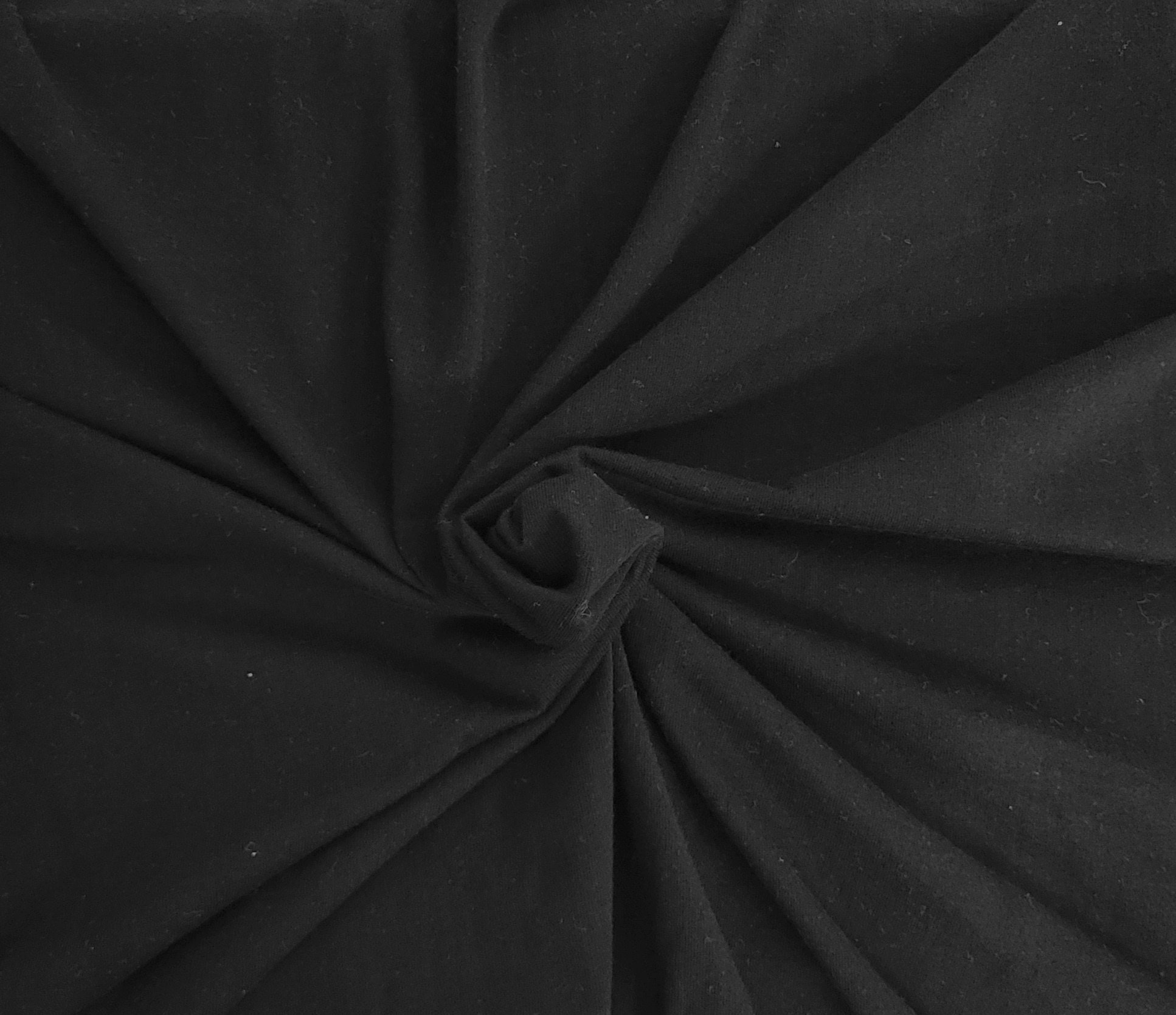 Black Marigolds - Mystery At Moonstone Manor - Tara Reed - Cloud 9 Fabrics - Poplin Black Marigolds - Mystery At Moonstone Manor - Tara Reed - Cloud 9 Fabrics - Poplin