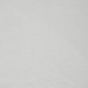 Pode incluir: Um close-up de uma superf&iacute;cie texturizada em branco sujo. A superf&iacute;cie parece ser couro ou material semelhante, com varia&ccedil;&otilde;es sutis de tom e textura. A ilumina&ccedil;&atilde;o &eacute; suave, criando uma apar&ecirc;ncia suave e uniforme.