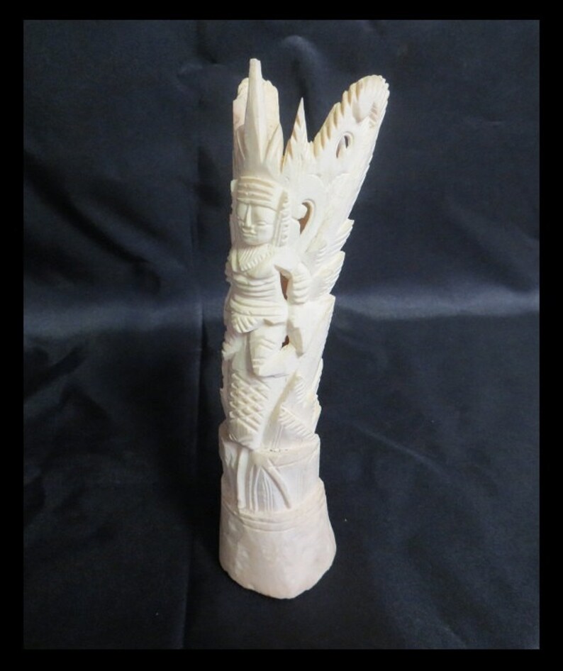 1970s Vintage Old Handcarved Tribal Fertility Goddess Sculpture In-the-Round Carving - Appears to be of Natural Material Mystery Factory