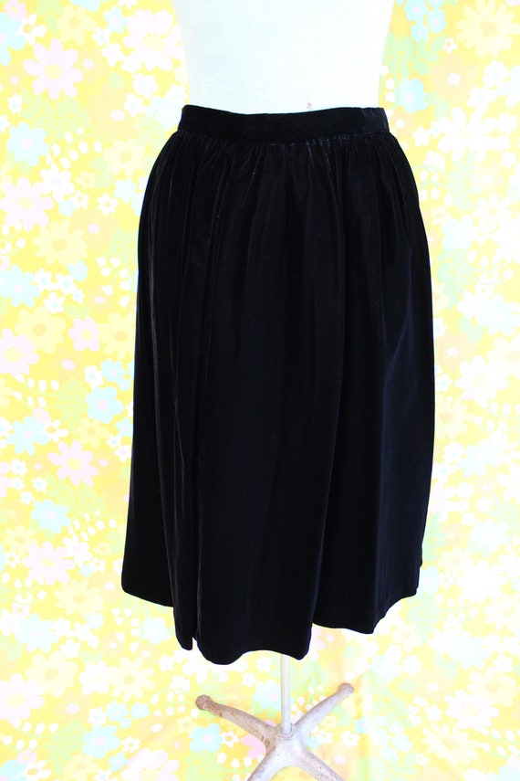 Vintage 1980's Liz Claiborne Velvet Black A-Line … - image 3