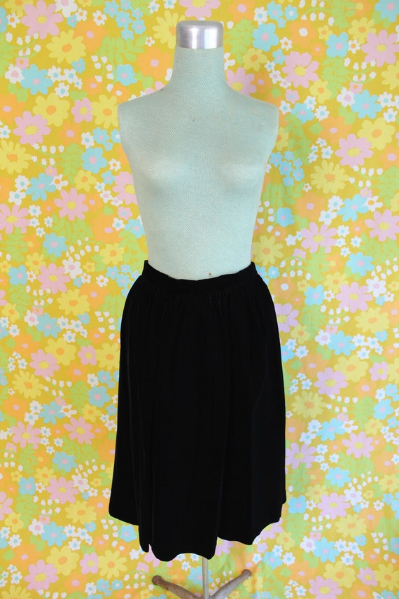 Vintage 1980's Liz Claiborne Velvet Black A-Line … - image 2