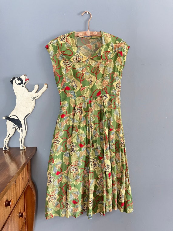 Art Deco 1940s Silk Novelty Print Juniors’ Dress J