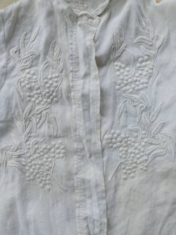 Antique 1910s Linen Blouse Raised Embroidery Whit… - image 7