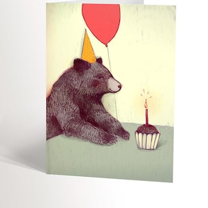 CARTE DE FÊTE avec une illustration d'ours et son gâteau d'anniversaire, carte d'anniversaire de 1 an, ours avec cupcake