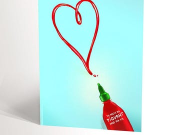 CARTE DE SOUHAIT avec une illustration de bouteille de Sriracha avec une forme de coeur, carte d'anniversaire parfaite pour les amoureux
