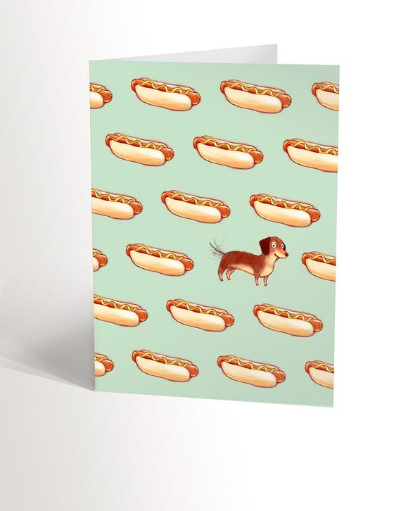 CARTE DE SOUHAIT humoristique avec une illustration de chien saucisse et de hot dog, illustration teckel pour anniversaire