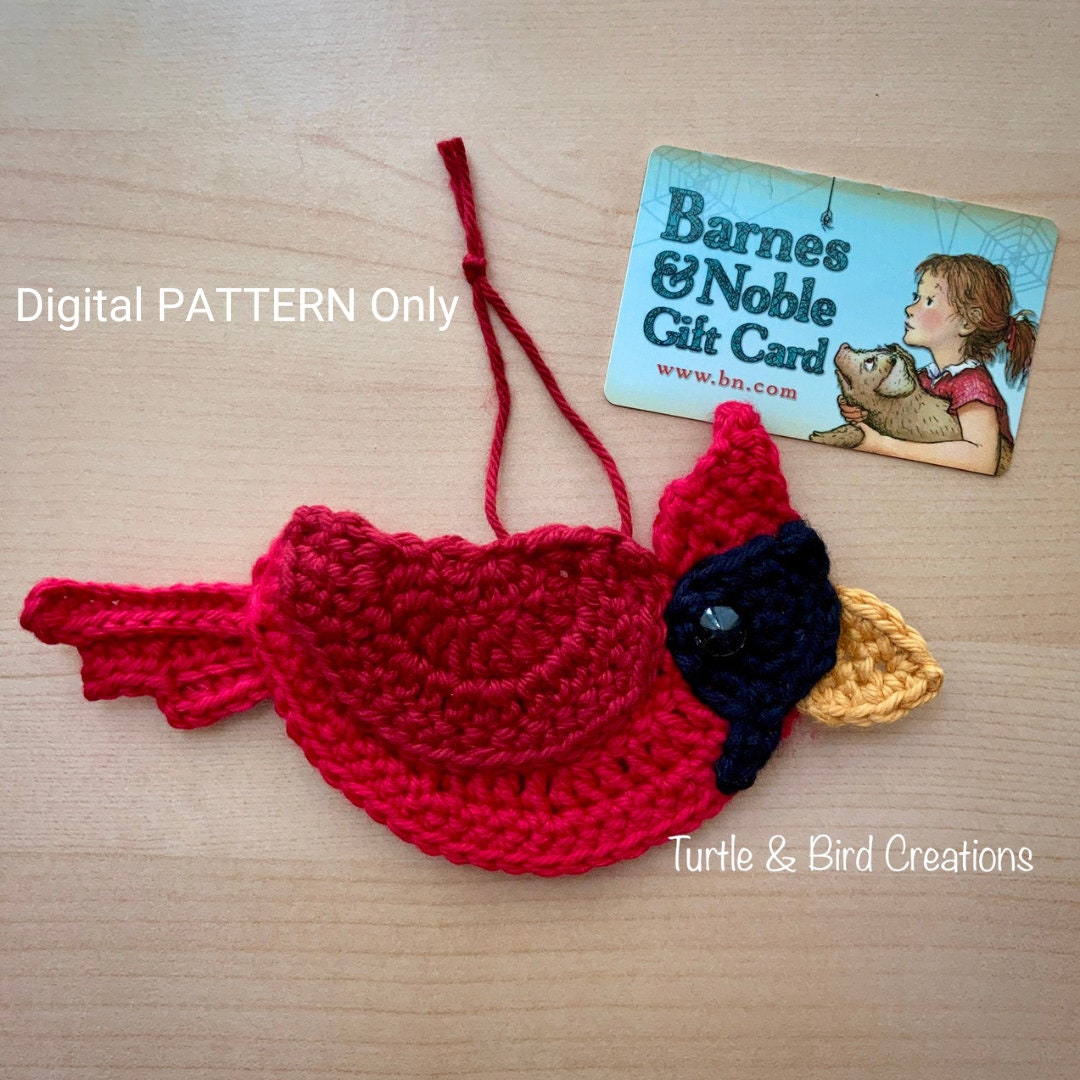 35 Cardinal Crochet Patterns to Stitch for Gifts, Decor, and Bird Lovers 25 Cardinal Gift Card Holder / Ornament