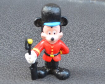 1990&#39;s Disney Royal Guard Mickey Mouse PVC Figure by Applause