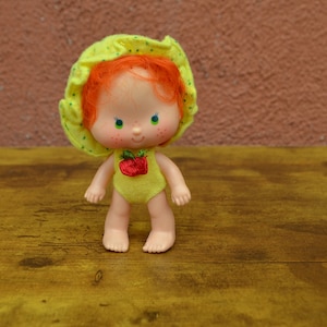 1979 Vintage American Greetings Kenner Strawberry Shortcake &quot;Apple Dumplin&quot; 4&quot; Vinyl Figure (Incomplete).