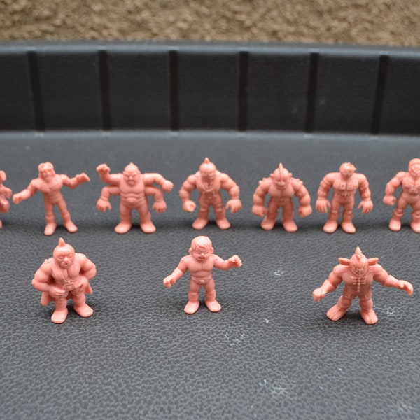 Lot of 10 (B) - 1980's Kinnikuman Mattel M.U.S.C.L.E. Muscle Men Figures.