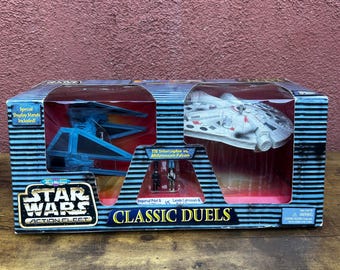 Micro Machines Galoob Star Wars Millennium Falcon Playset With Figures