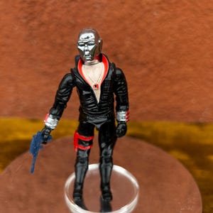Vintage 1980&#39;s G.I. JOE Cobra &quot;Destro&quot; Action figures (Complete AP).