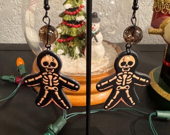 Esqueleto de pan de jengibre, Navidad espeluznante, pendientes, pendientes colgantes