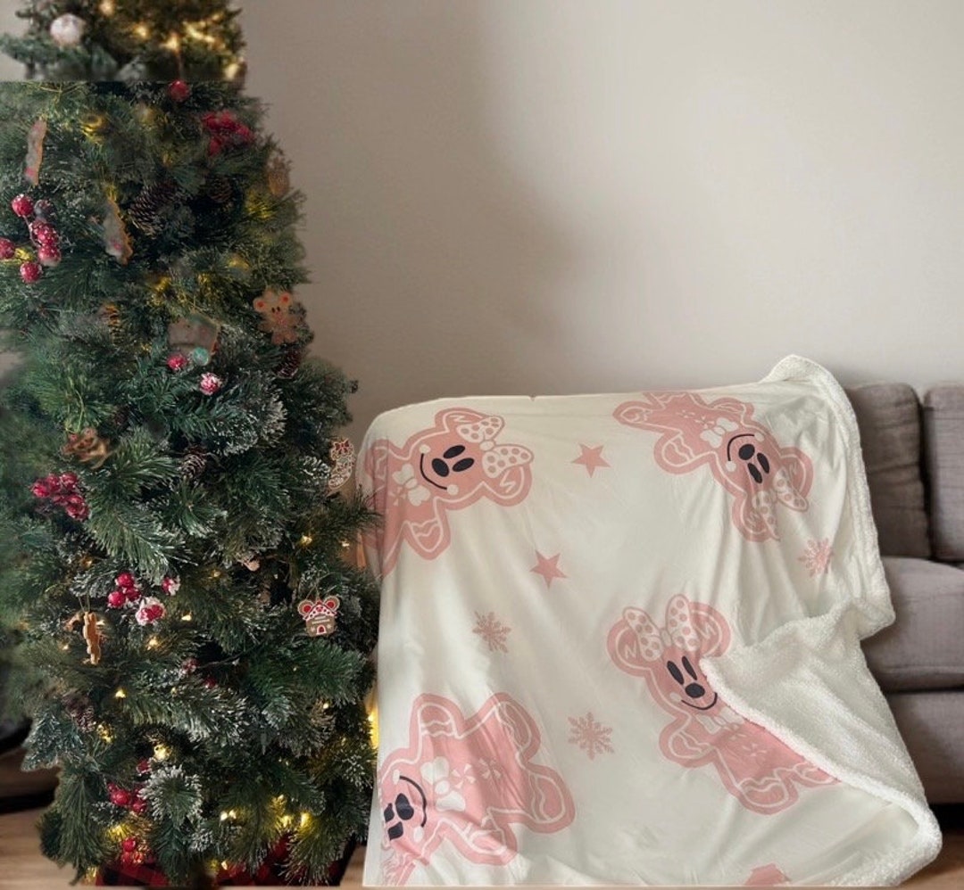 Gingerbread Minnie Mouse Rose Pink Christmas Blanket Disney Throw