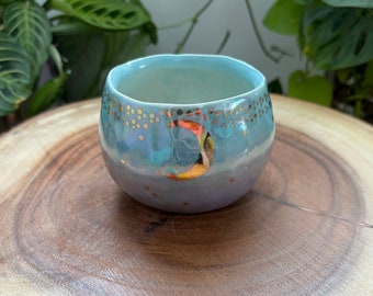 Opalescent Starry Gold Moon Yunomi Tea Cup in Light Blue and Purple Ombre