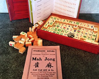 Vintage MahJong Game - Mid century Shaghai China - Mahjong game - 1940's Chinese Dice Game - Rosewood box - Mid Century pastime