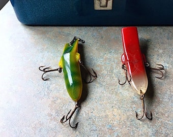 Vintage 1940's Mercury Minnows, 4-inch Glowing Weighted Fishing Lures,  Fishing Gear -  Canada