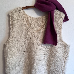 Vintage Handspun Wool Sweater Vest, Cream Chunky hand knit Unisex Sweater Vest