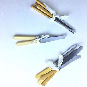 Vintage Bone Handled Dinner Knives, Antique Celluloid handled Flatware, made in England