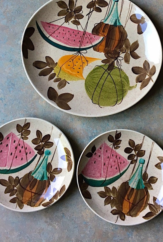 Details about   Red Wing Pottery Tampico oval bread butter plate mid century chianti and melons 