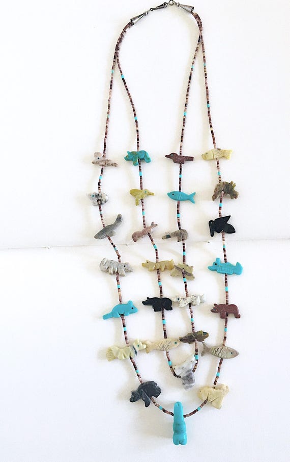 Very Unique Vintage Zuni 'Turquoise Bear Fetish' Native American Jewelry Silver Necklace Very Unique Vintage Zuni 'Turquoise Bear Fetish' Native American Jewelry Silver Necklace