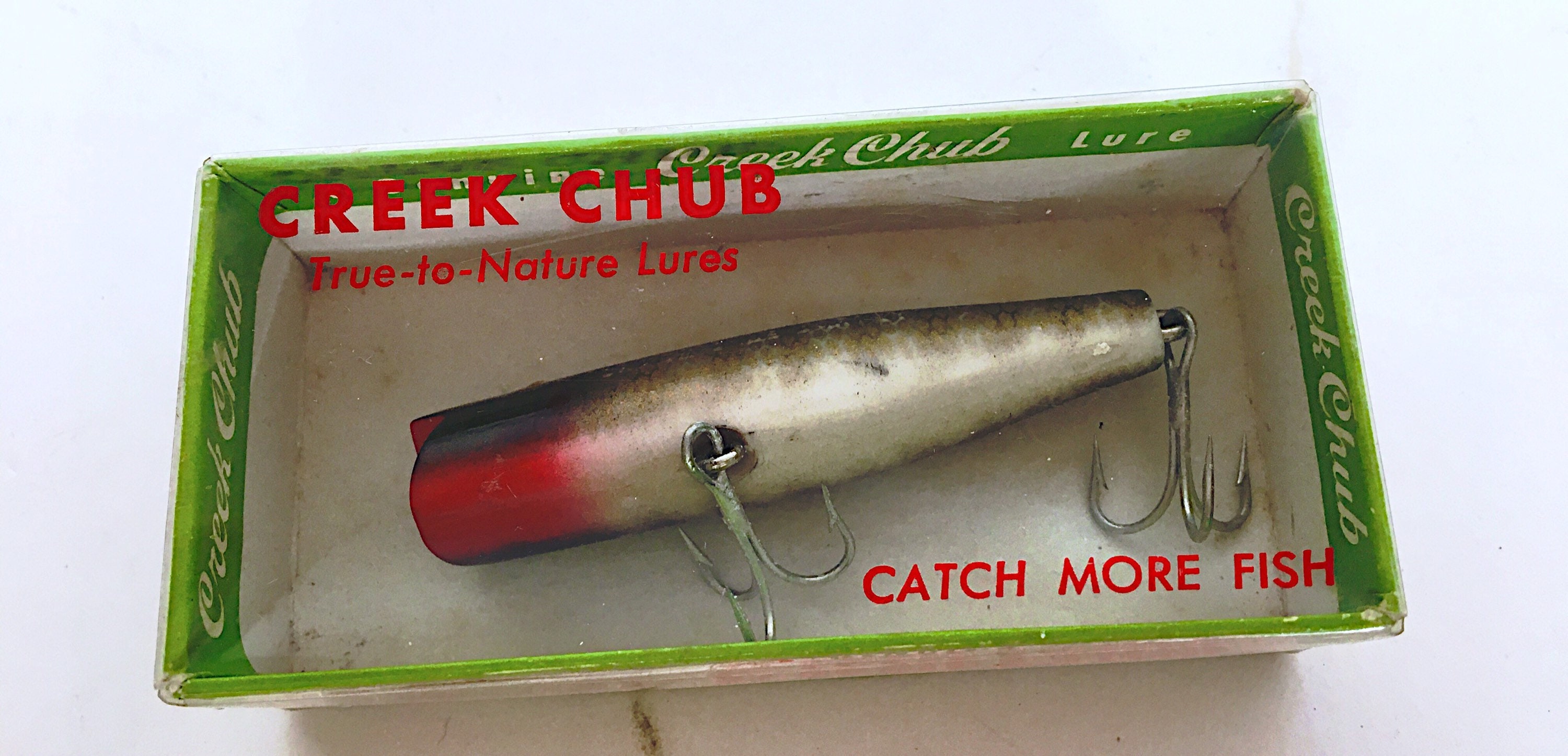 Leurre De Pêche Vintage Creek Chub Wee Dee - Finition Grenouille, Années 1936, USA, Neuf Jamais Utilisé, Collection
