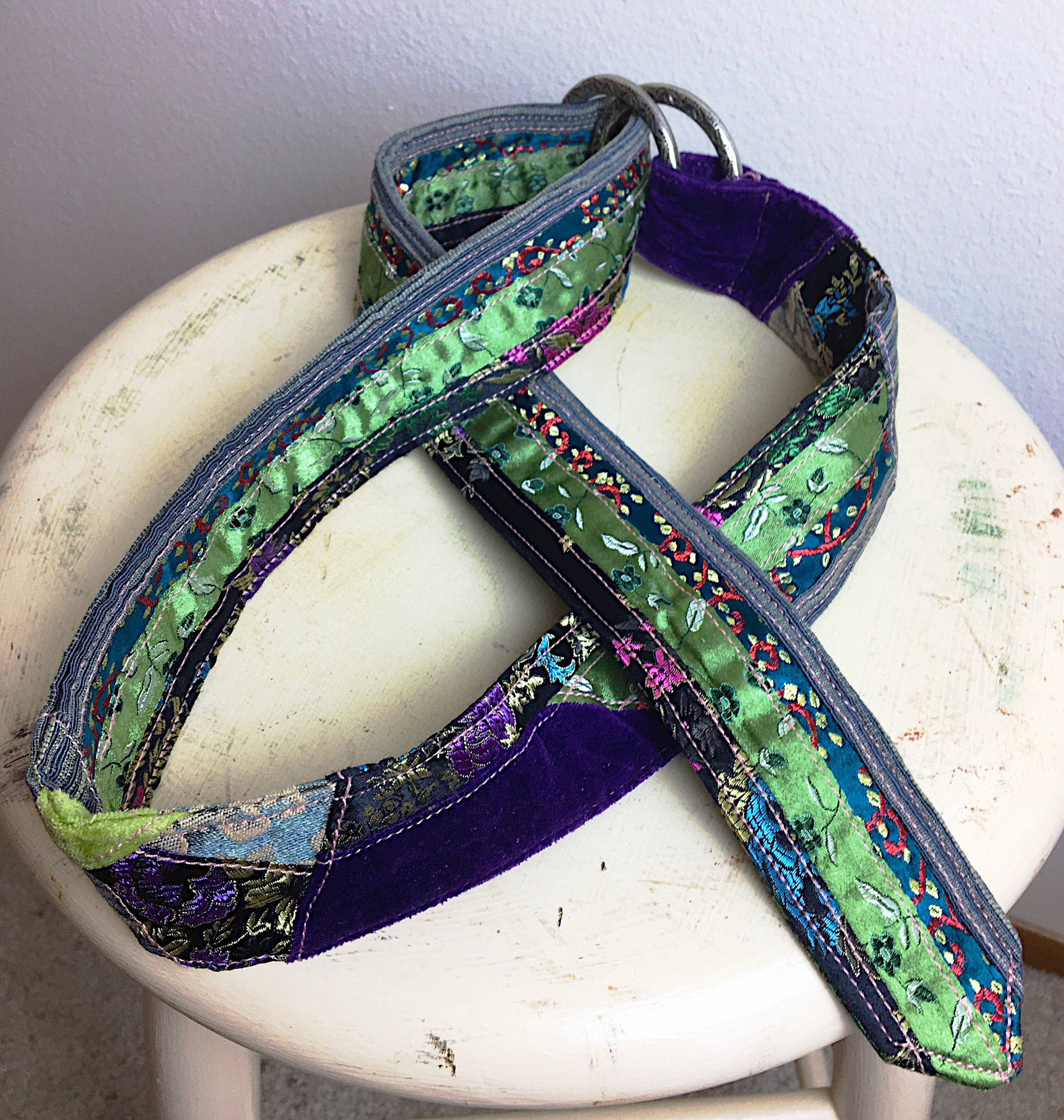 Vintage Embroidered Tapestry Belt: Velvet & Satin Cinch  display picture 1