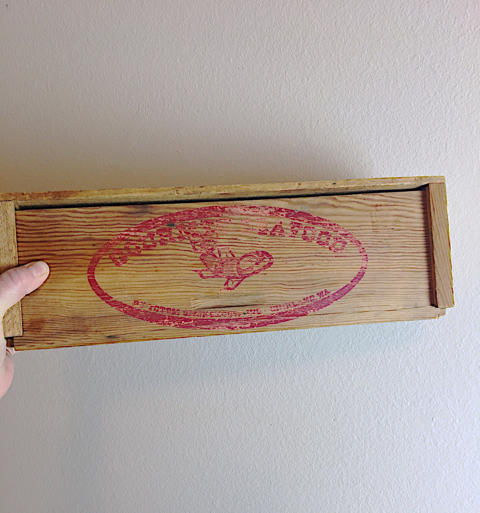 Vintage Wooden Fish Box 1970s Totem Smokehouse Salmon Box Etsy