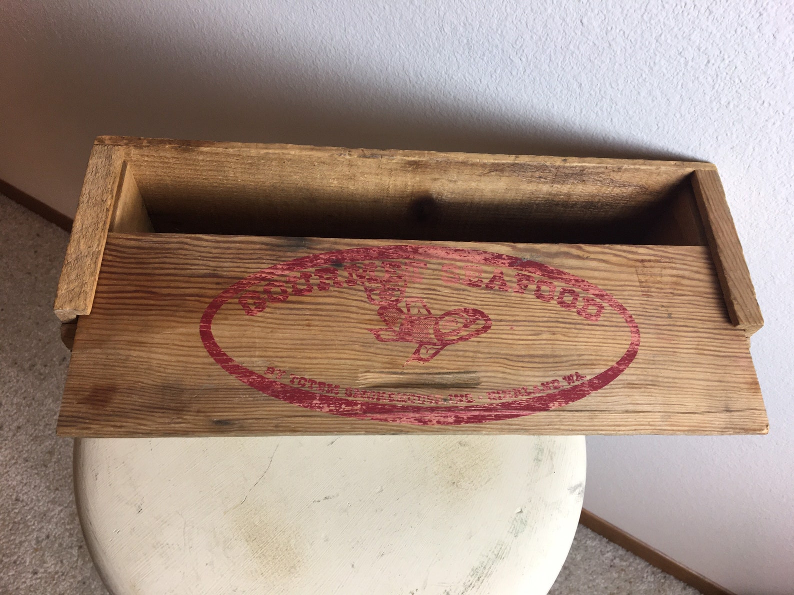 Vintage Wooden Fish Box 1970s Totem Smokehouse Salmon Box Etsy