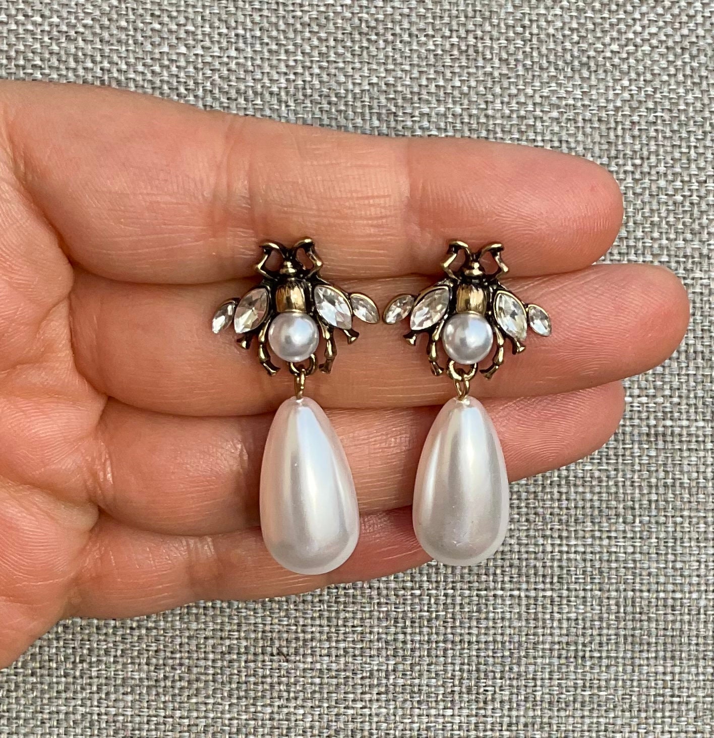 Pearl bee earrings discount