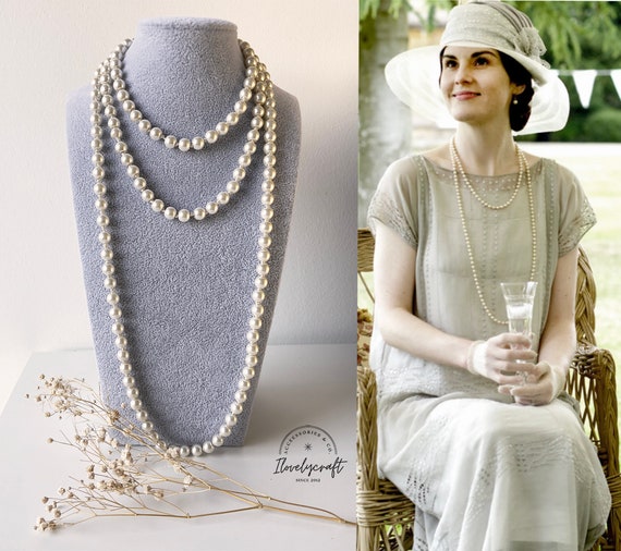 Abbey pearl pendant Abbey pearl pendant