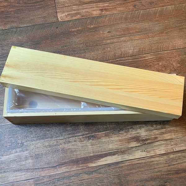 5 Pound Wooden Soap Mold with Liner and Lid