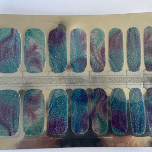 Glitter Purple and Blue Plumes - Pastel - Dry Nail Polish - Long Wear Nail Wraps
