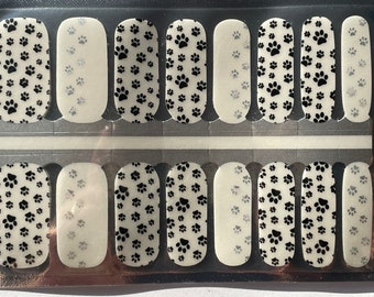 Pegatinas para uñas con estampado de huellas de patas – Esmalte seco negro, blanco y plateado – Manicura de larga duración