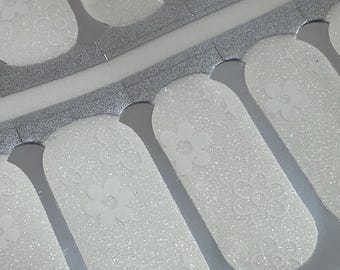 Transparent Glitter - Heart White Daisy - Dry Nail Polish - Long Wear Nail Wraps