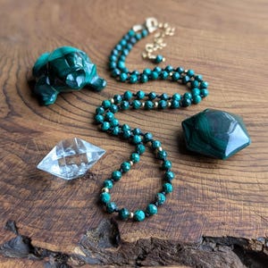 Malachite beaded necklace, gemstone beaded necklace, malachite necklace, malachite jewelry, dainty necklace, layering necklace, gold fill