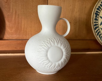 Vintage matte Vase by Kaiser Germany